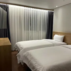 Hotel The Garden ***